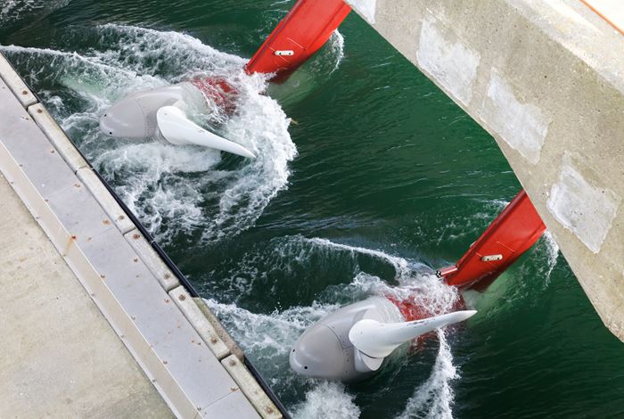 Tidal Turbine Debuts Off Scottish Coast